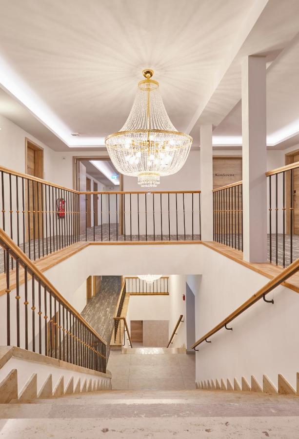 Wittelsbacher Hof Weissenburg Вайсенбург-ин-Байерн Экстерьер фото